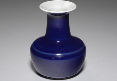 图片[3]-Vase with cobalt blue glaze, Qing dynasty, Yongzheng reign (1723-1735)-China Archive